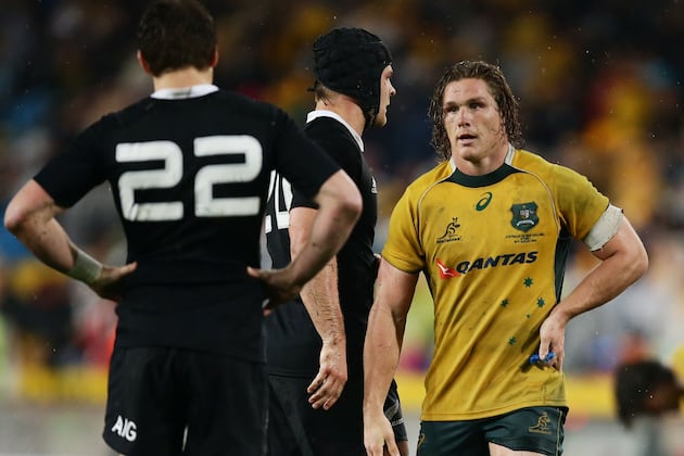Ewen McKenzie Defends Michael Hooper over Penalty Calls