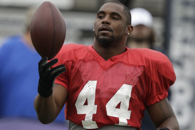 Bradshaw, Wayne Among 14 Inactives vs. Giants