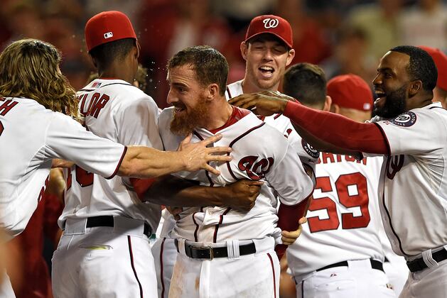 LaRoche Homer Lifts Nats over D-Backs 5-4 in 11