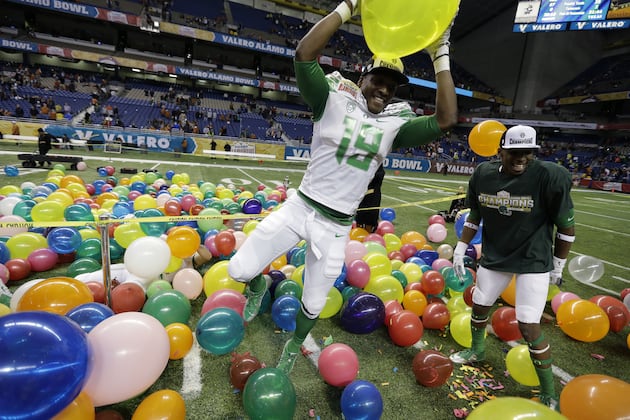 University Seeks OK for Oregon Transfer to Play This Season