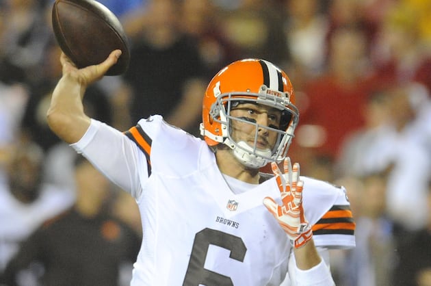 Patriots Journal: Browns' Hoyer Still Has Fans in New England