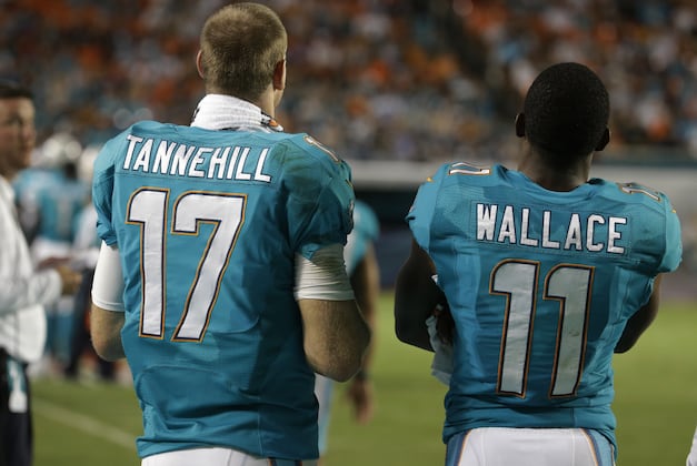 Miami Dolphins Uneven in 'Dress Rehearsal' Win over Dallas Cowboys