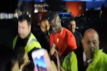 Mario Balotelli Gets a Hero Welcome by Liverpool Fans