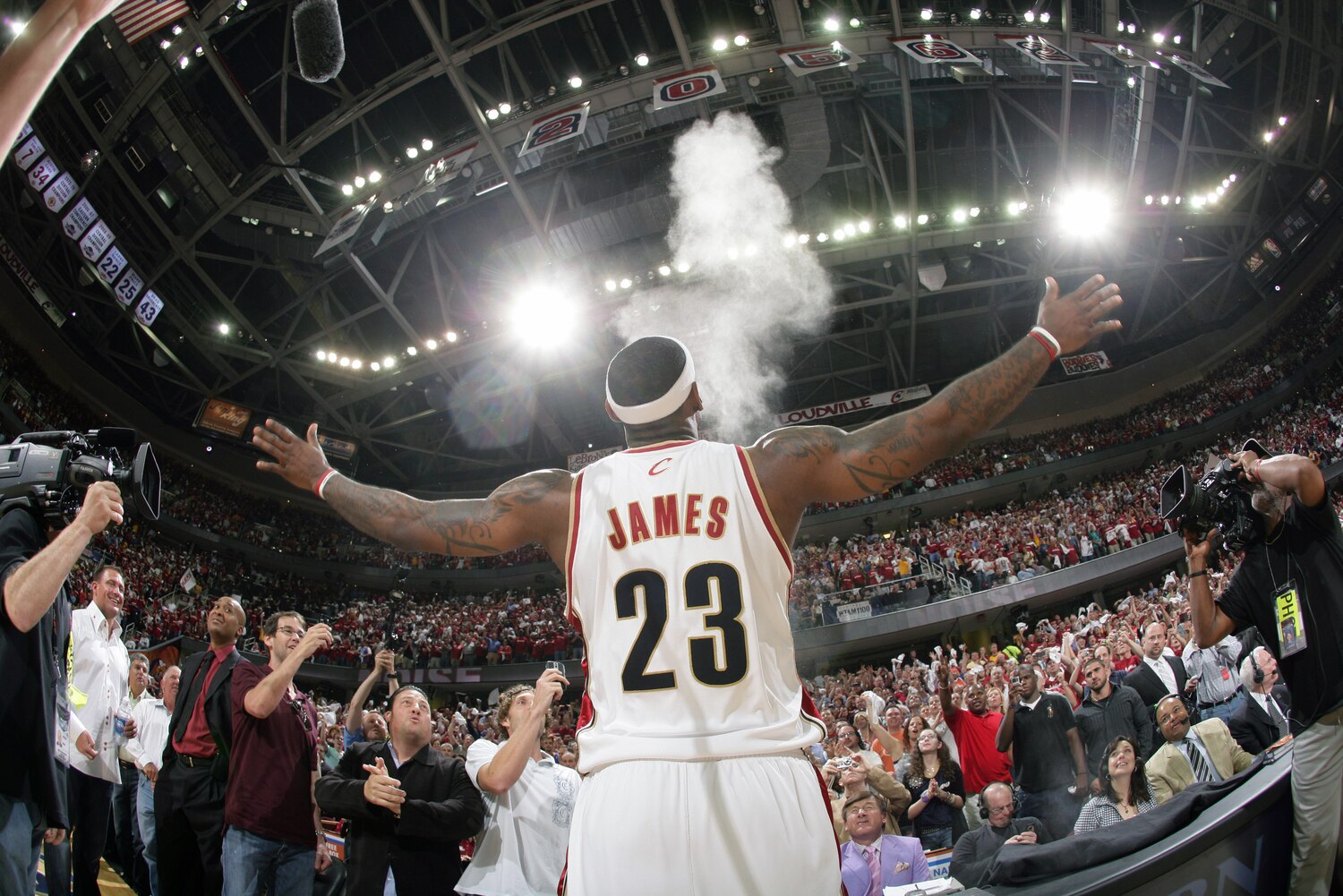 LeBron James Hints That He Will Bring Back Pregame Powder Toss in 201415 Season Bleacher Report