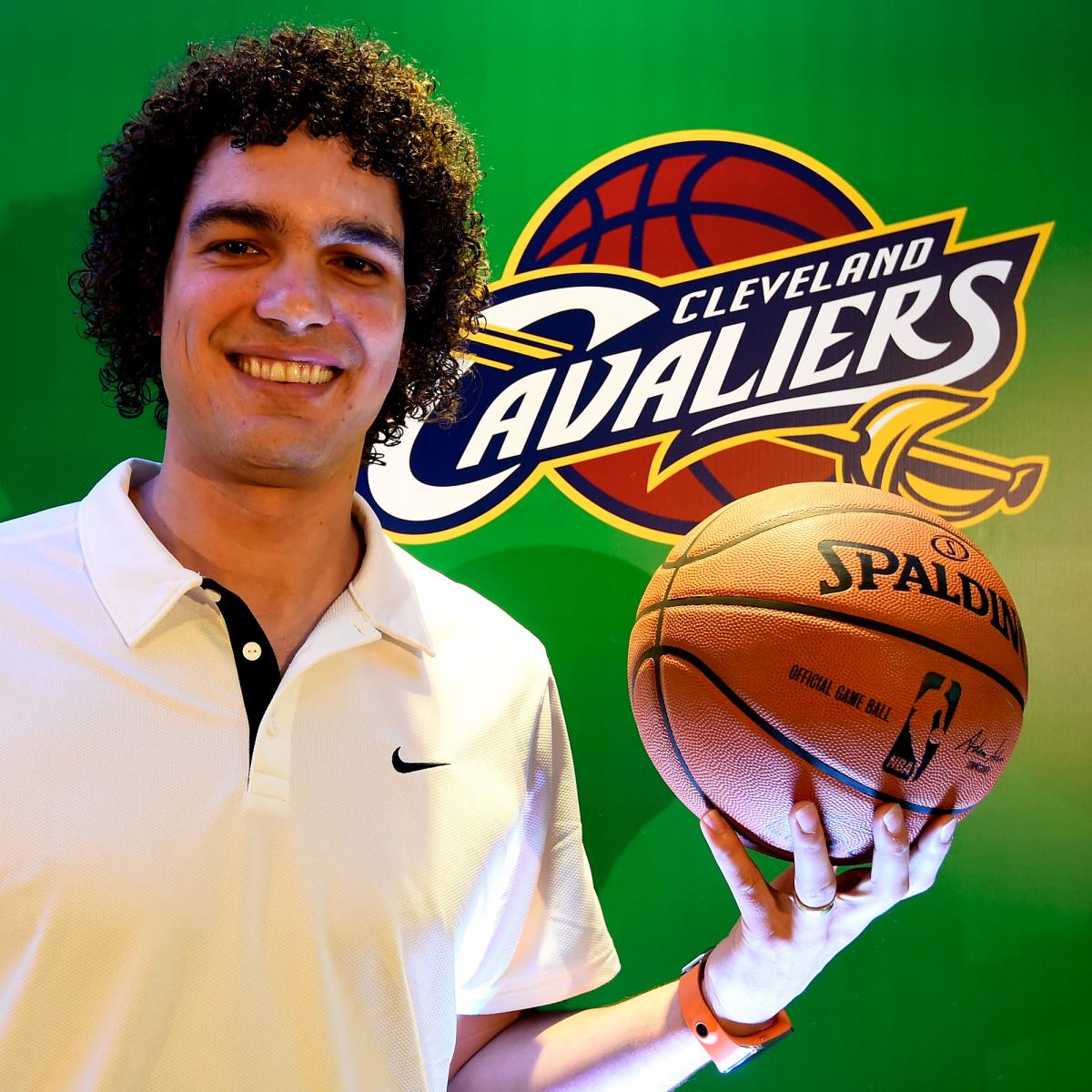 Can Cleveland Cavaliers Really Trust Anderson Varejao as Their Starting Center ...