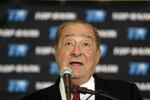 Arum: Floyd and Manny May Fight Twice in 2015