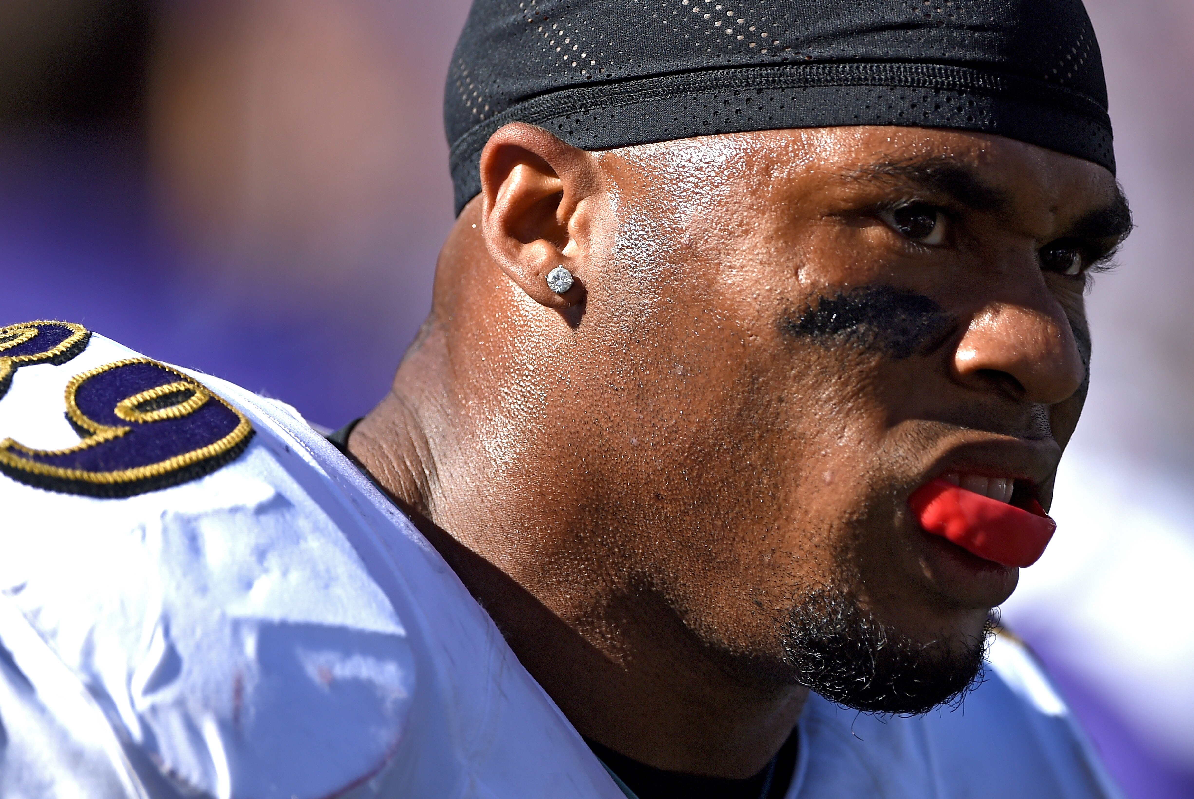 BALTIMORE, MD - SEPTEMBER 07: Wide receiver Steve Smith #89 of the Baltimore looks on against the Cincinnati Bengals during an NFL football game at M&T Bank Stadium on September 7, 2014 in Baltimore, Maryland.  (Photo by Patrick Smith/Getty Images)