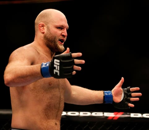 Arlovski Moves Up in UFC Heavyweight Rankings