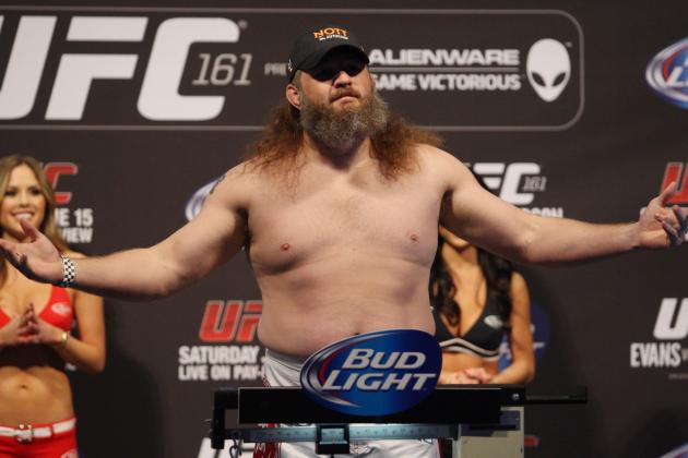 Roy Nelson vs. Mark Hunt: Novelty Fight or Real Implications? 