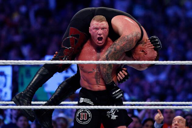 Brock Lesnar Is Slowly Losing His Luster as WWE World Heavyweight Champion 
