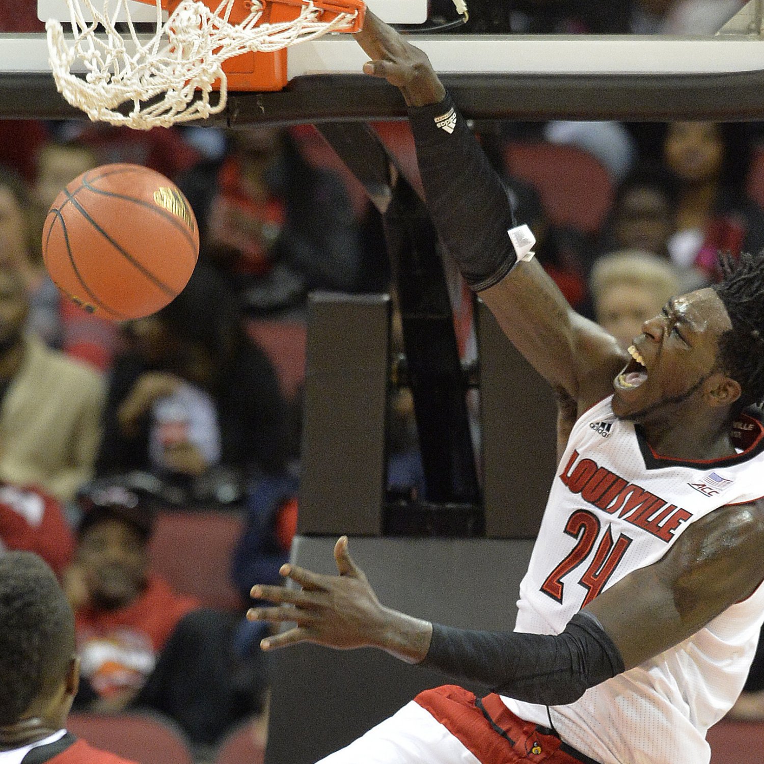 Louisville Basketball: Is Montrezl Harrell Prepared to Lead 2014-15 Cardinals? | Bleacher Report