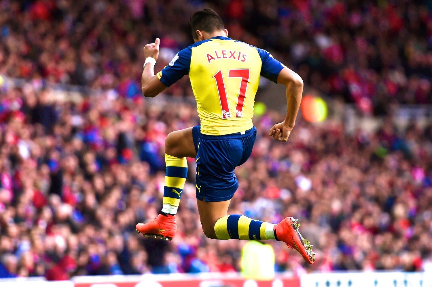 Alexis Sanchez Carries Arsenal to Win over Sunderland | Bleacher Report