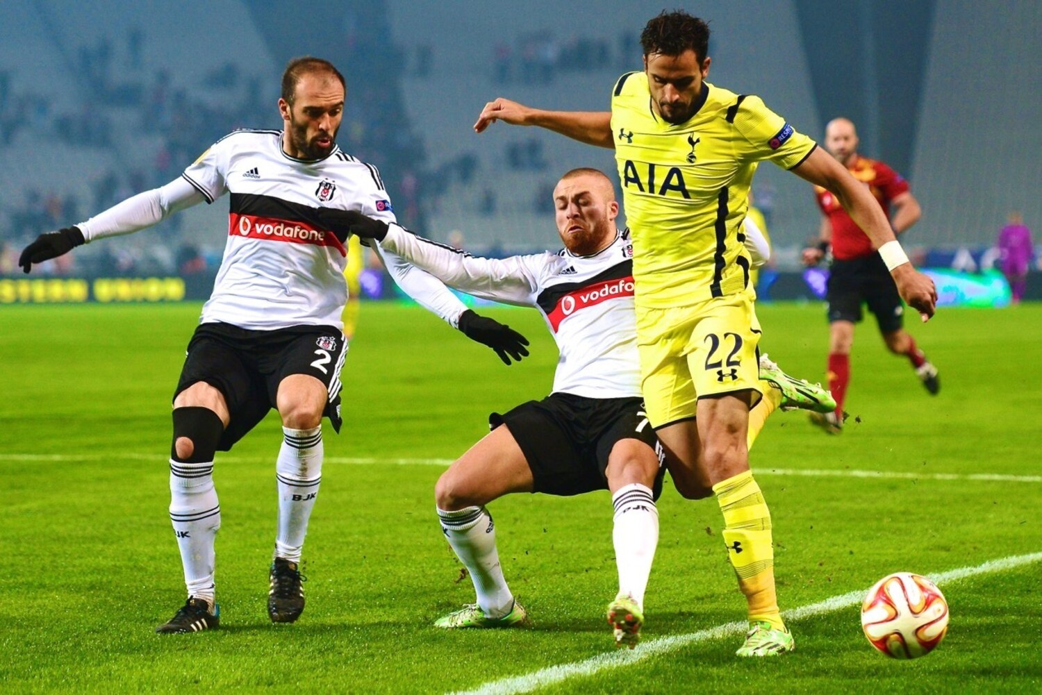 Besiktas vs. Tottenham Hotspur: Live Score, Highlights from Europa League Game | Bleacher Report