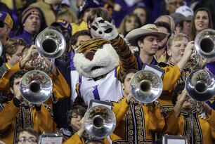 Hi-res-78e4a000dcd577eae2d04a81fc5525c5_crop_north