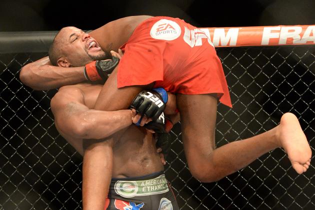 Jones vs. Cormier Results: Recapping the Pivotal Moments from UFC 182 Main Event