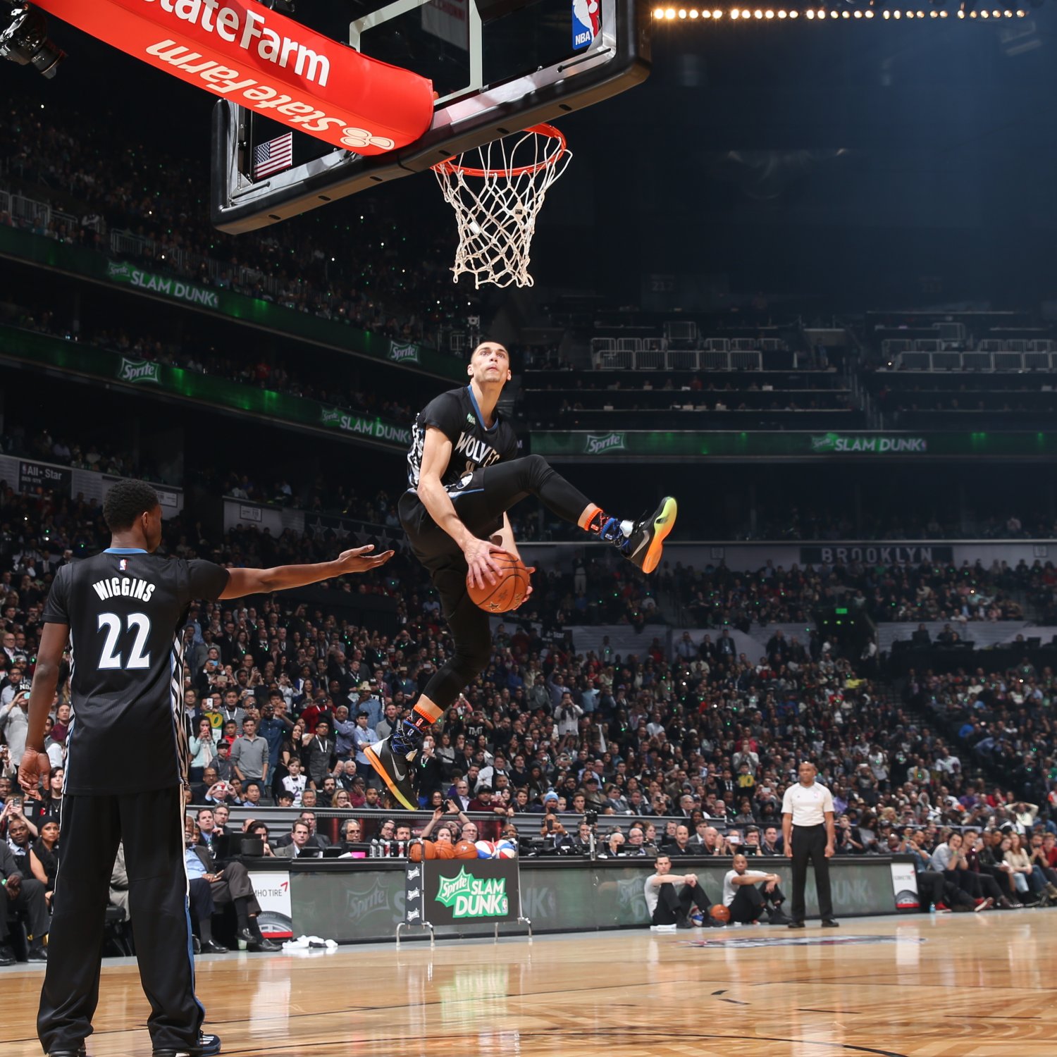 NBA Slam Dunk Contest 2015: New Format Revitalized Formerly Lackluster Event ...1500 x 1500
