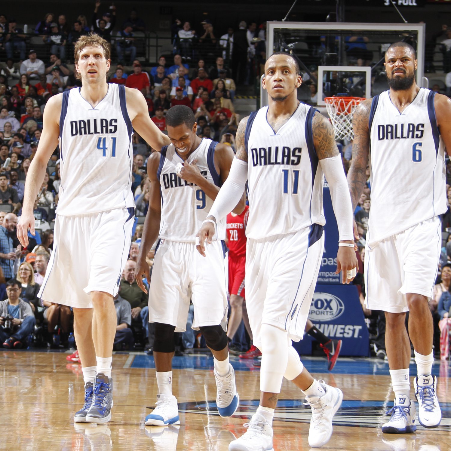 Is It Time for Dallas Mavericks to Switch Their Starting Lineup