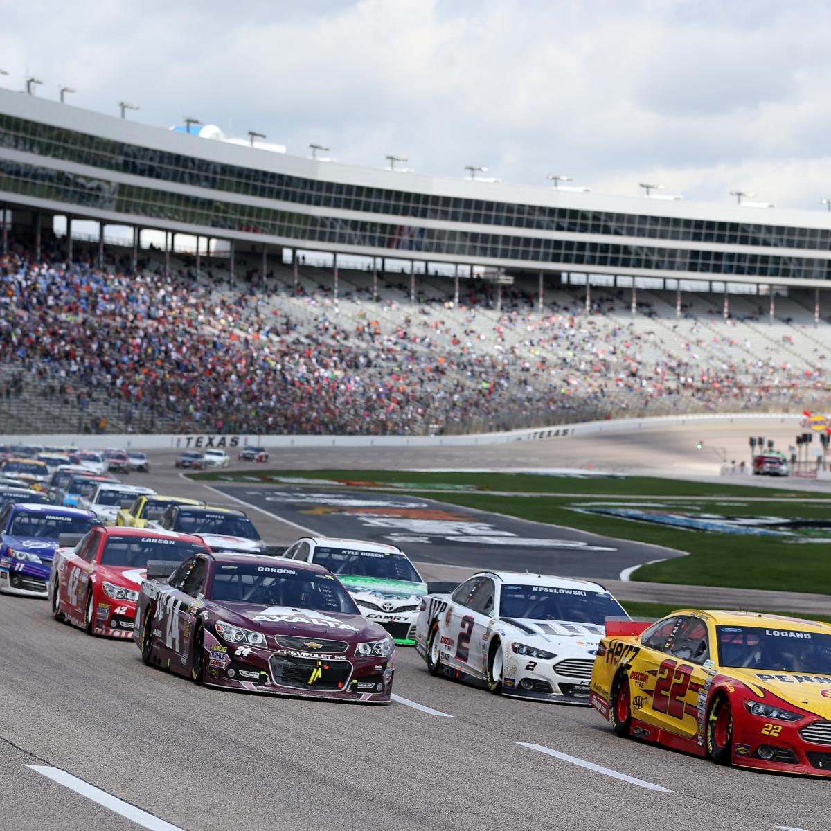 What are the Las Vegas odds for the NASCAR race at Pocono?