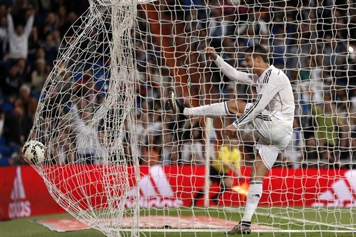 Cristiano Ronaldo Gestures Angrily After Real Madrid Goal, Alvaro Arbeloa Reacts