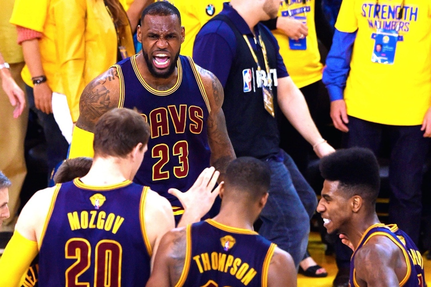 Cavaliers vs. Warriors Live Score and Highlights for 2015 NBA Finals