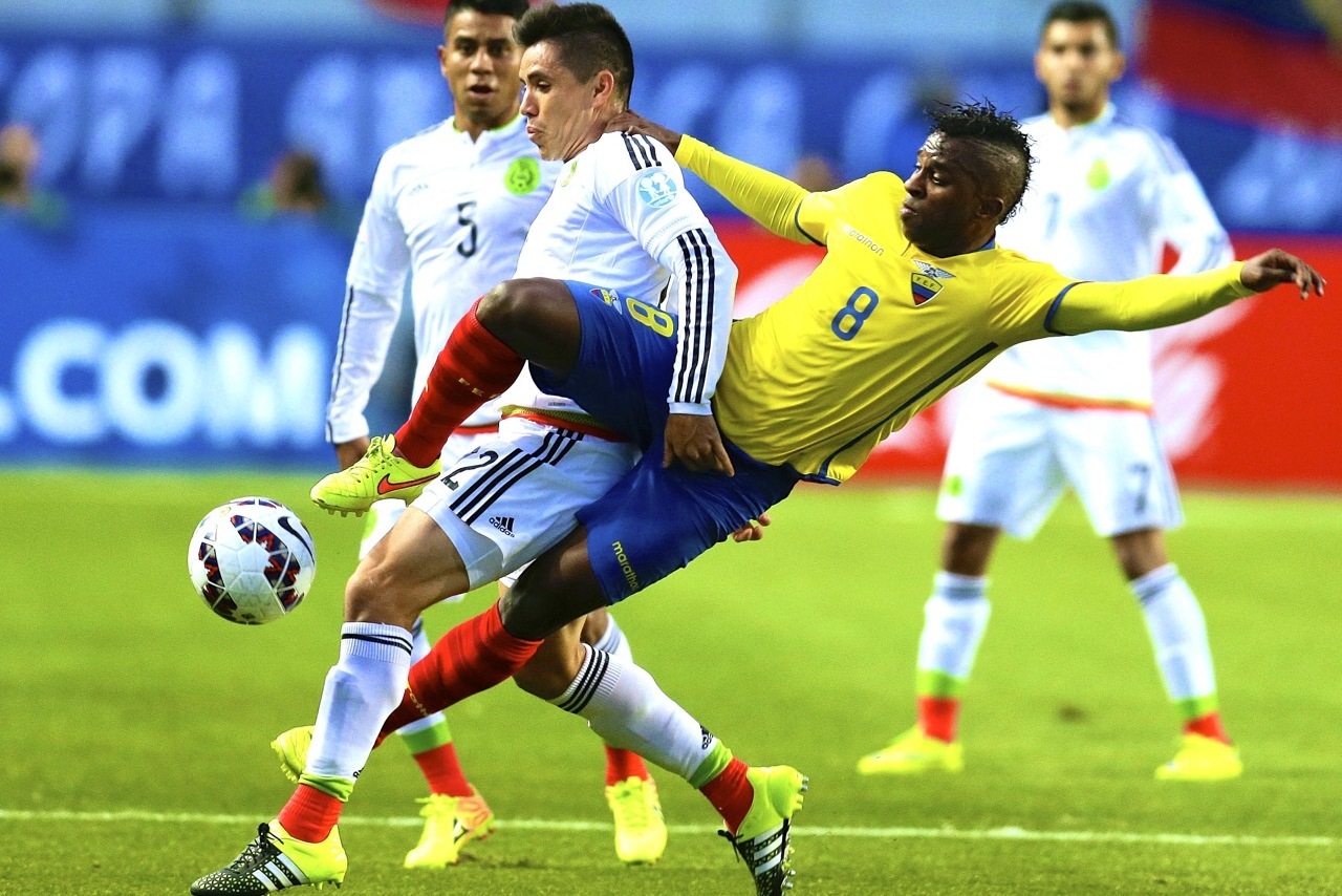 Mexico vs. Ecuador Live Score, Highlights from Copa America Bleacher