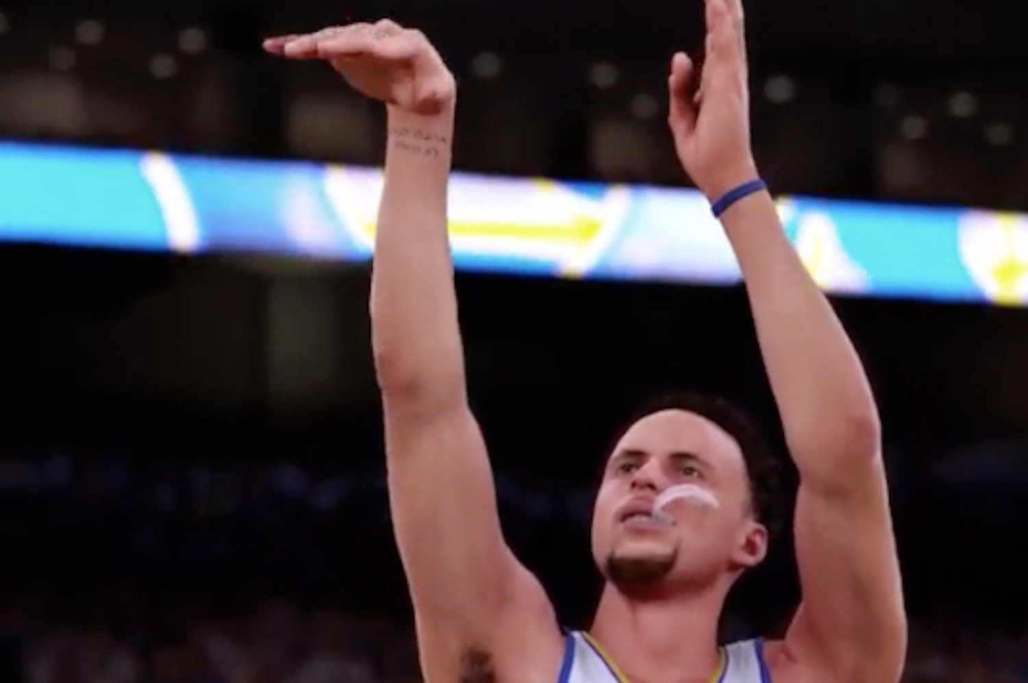 Stephen Curry39;s Mouthguard Routine Makes Special Appearance in 39;NBA Stephen Curry39;s Mouthguard Routine Makes Special Appearance in 39;NBA