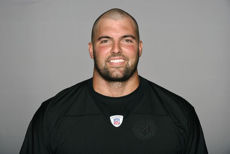 Steelers OL Alejandro Villanueva Has Put on Nearly 100 ...