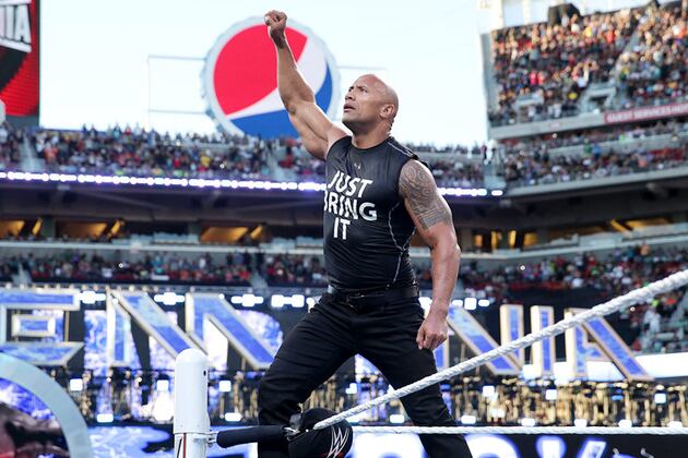 Résultat de recherche d'images pour "the rock wrestlemania 32"
