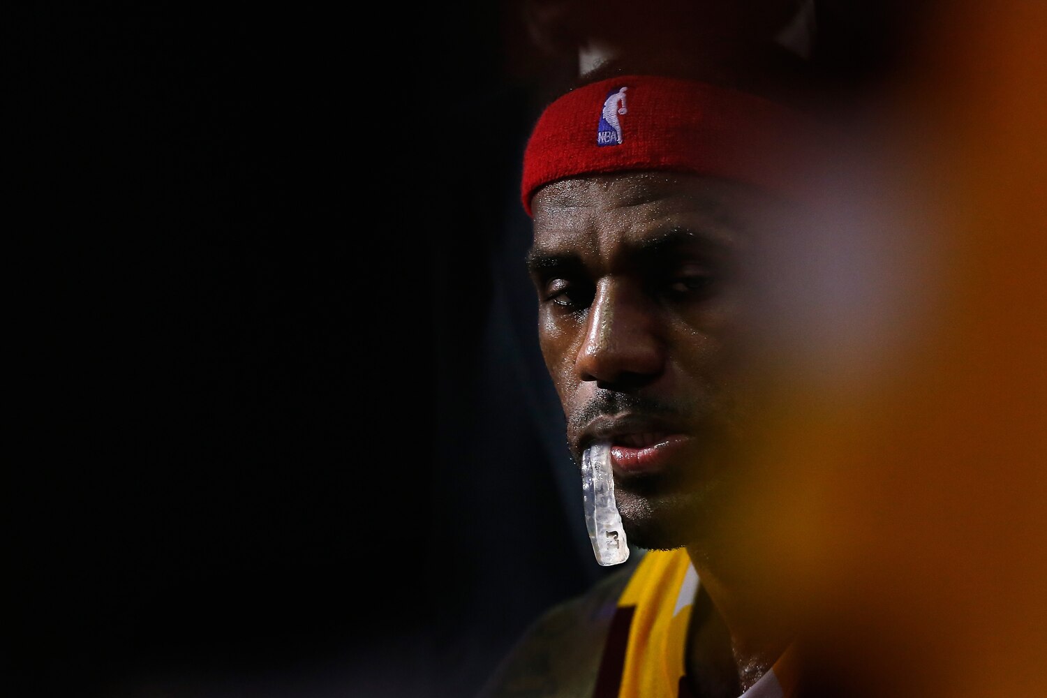 LeBron James Has Been NBA's Worst Shooter Outside Paint During 201516