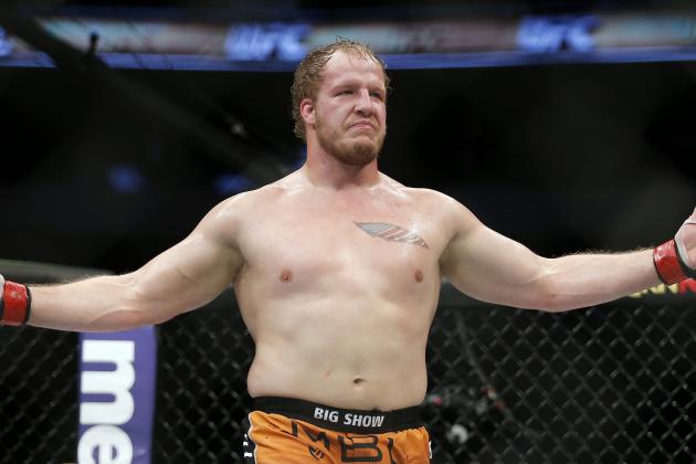 Jared Rosholt Apparently Trying to Become UFC's Least-Popular Fighter