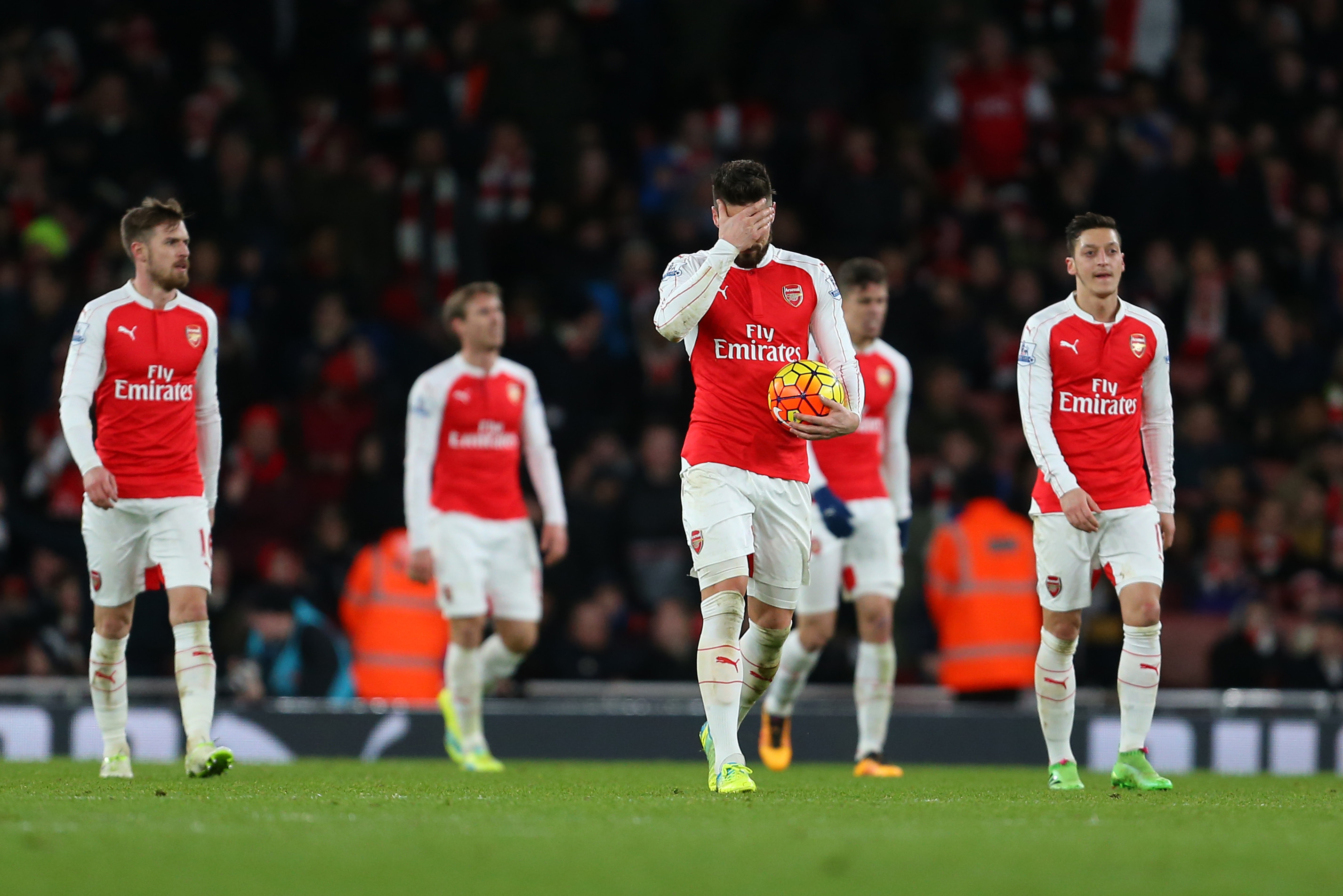 Twitter Reacts as Arsenal and Tottenham Both Lose in Premier League 