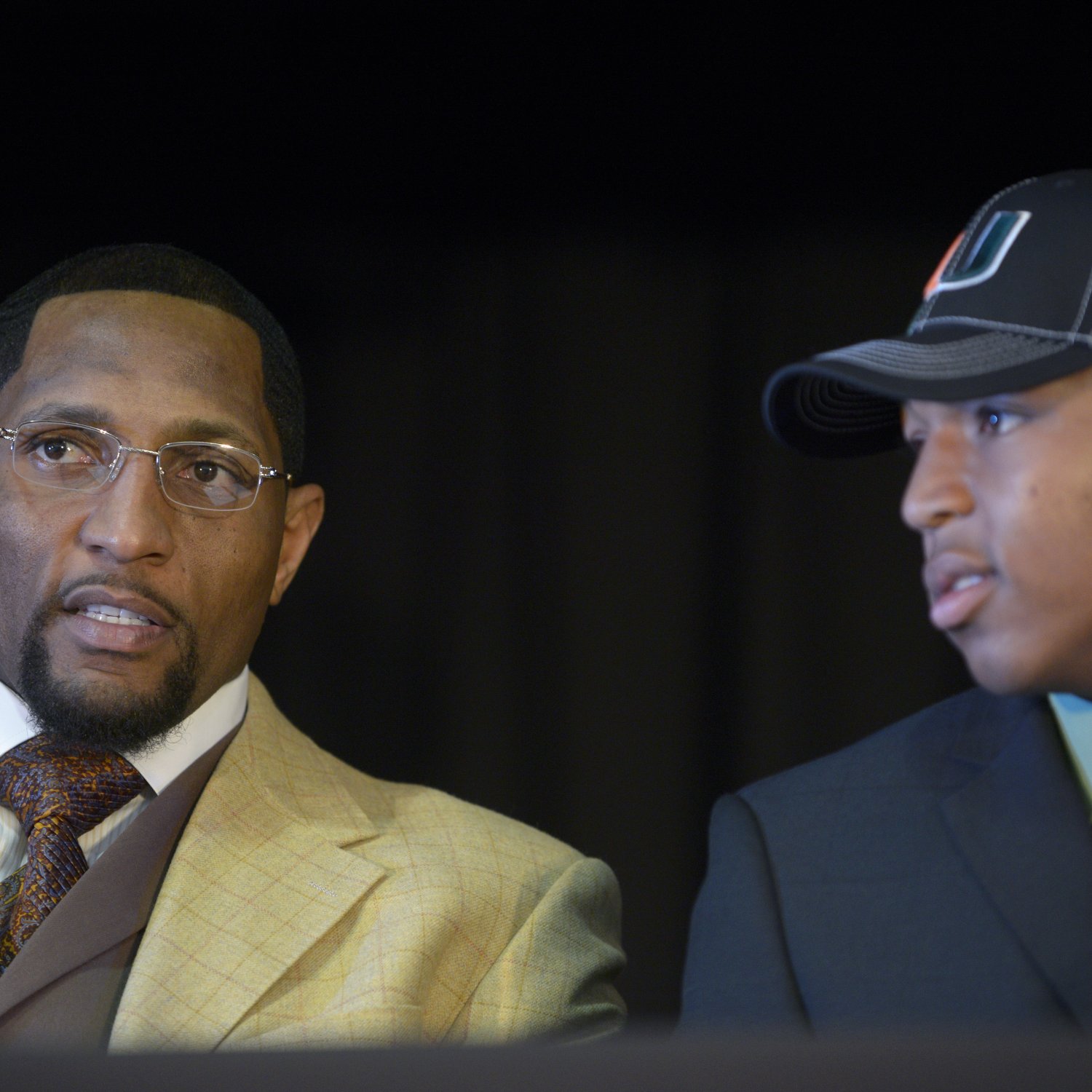 Ray Lewis Son Charged With Criminal Sexual Conduct Latest Details Reaction Bleacher Report 