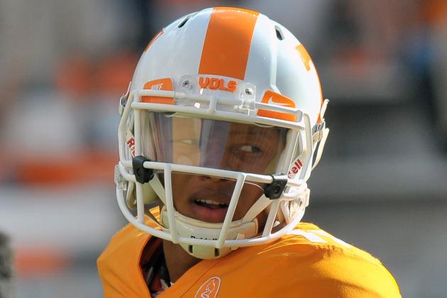 The Case for and Against Joshua Dobbs Winning the 2016 Heisman Trophy