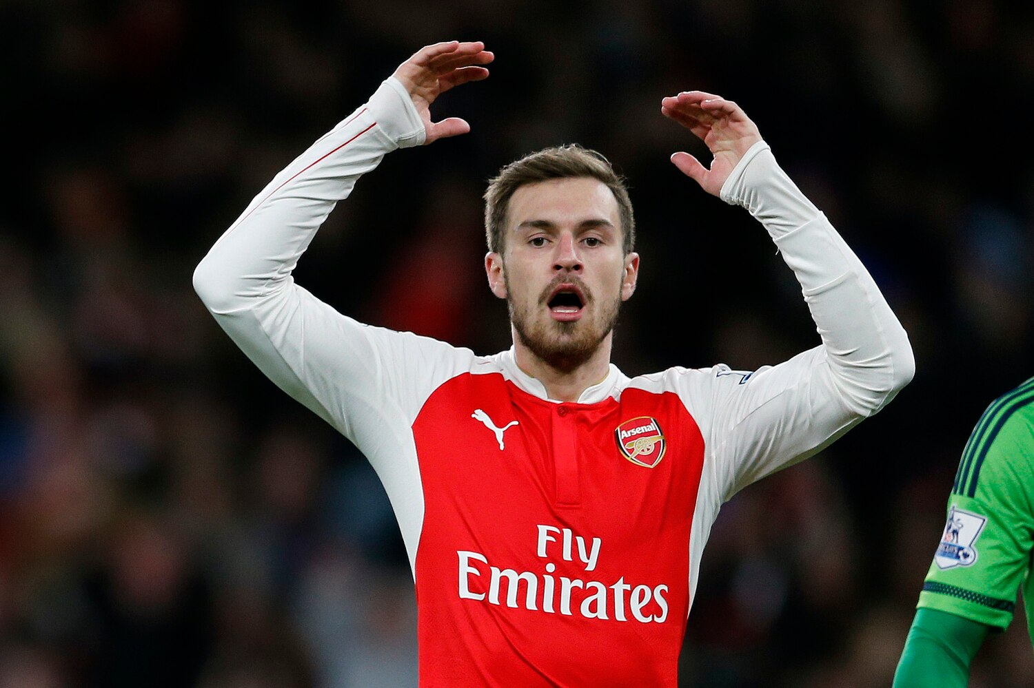 Aaron Ramsey Injury: Arsenal Midfielder Injures Hamstring vs ...