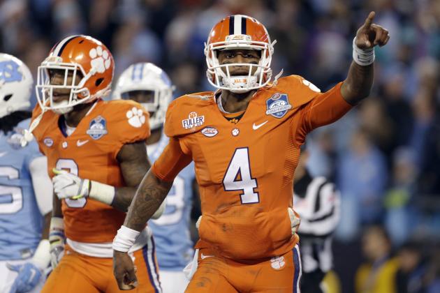 Deshaun Watson Deserves Hype, but He's Not a Transcendent QB Prospect