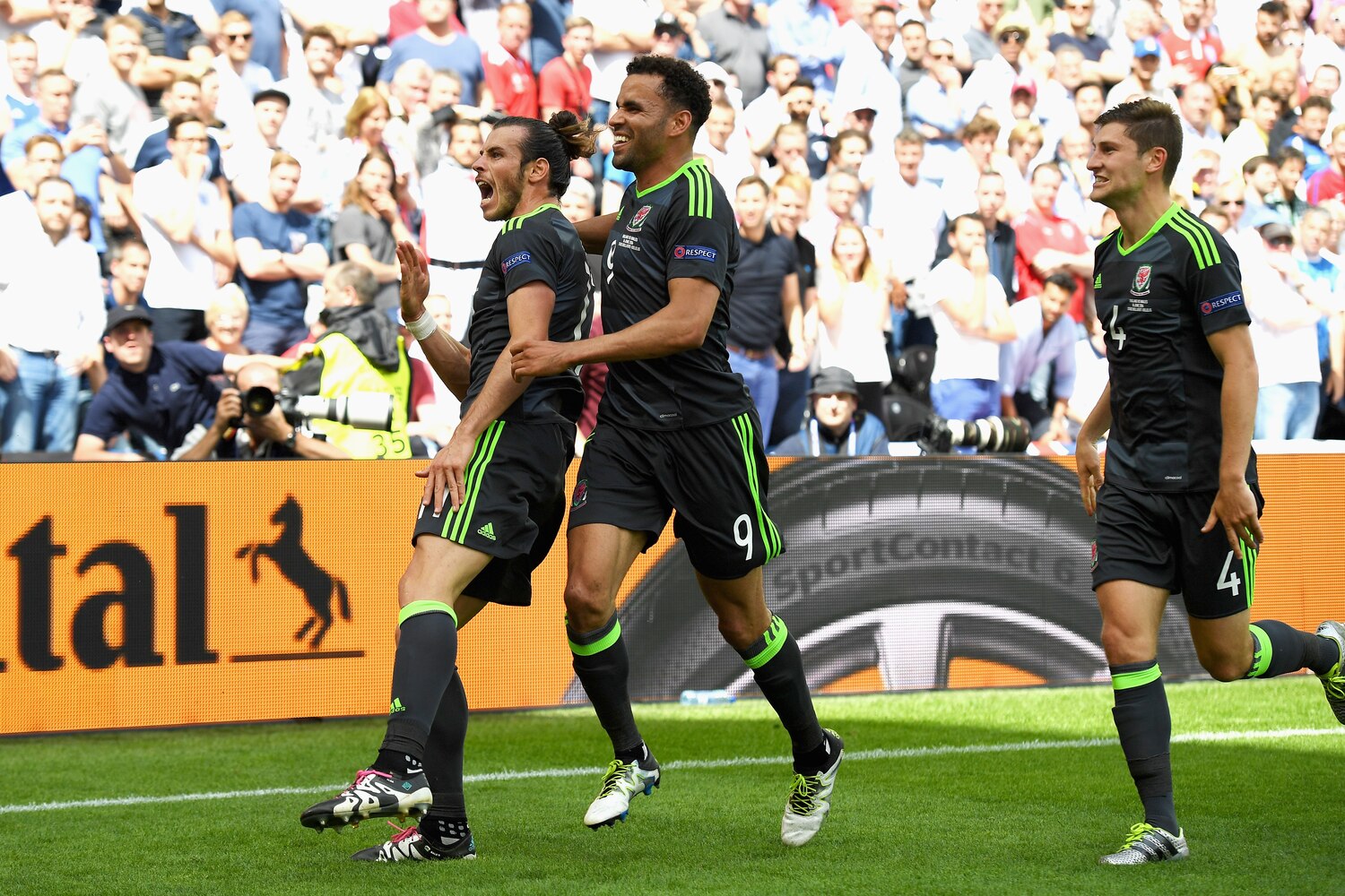 England vs. Wales: Live Score, Highlights from Euro 2016 ...