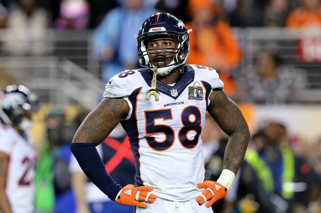 SANTA CLARA, CA - FEBRUARY 07: Aqib Talib #21, Von Miller #58 and T.J. Ward #43 of the Denver Broncos celebrate after defeating the Carolina Panthers 24-10 in Super Bowl 50 at Levi's Stadium on February 7, 2016 in Santa Clara, California. (Photo by Patrick Smith/Getty Images)