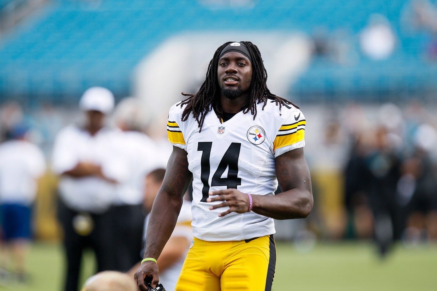Sammie Coates Injury: Updates on Steelers WR's Finger and Return