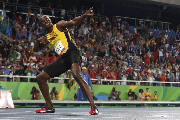 Usain Bolt Unleashes More Lightning While Winning the 200M for the 3rd Time