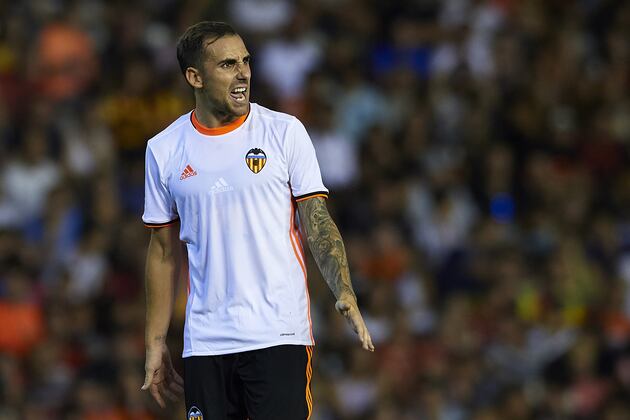 Barcelona Transfer News: Paco Alcacer Pursuit Angers Valencia, Latest Rumours