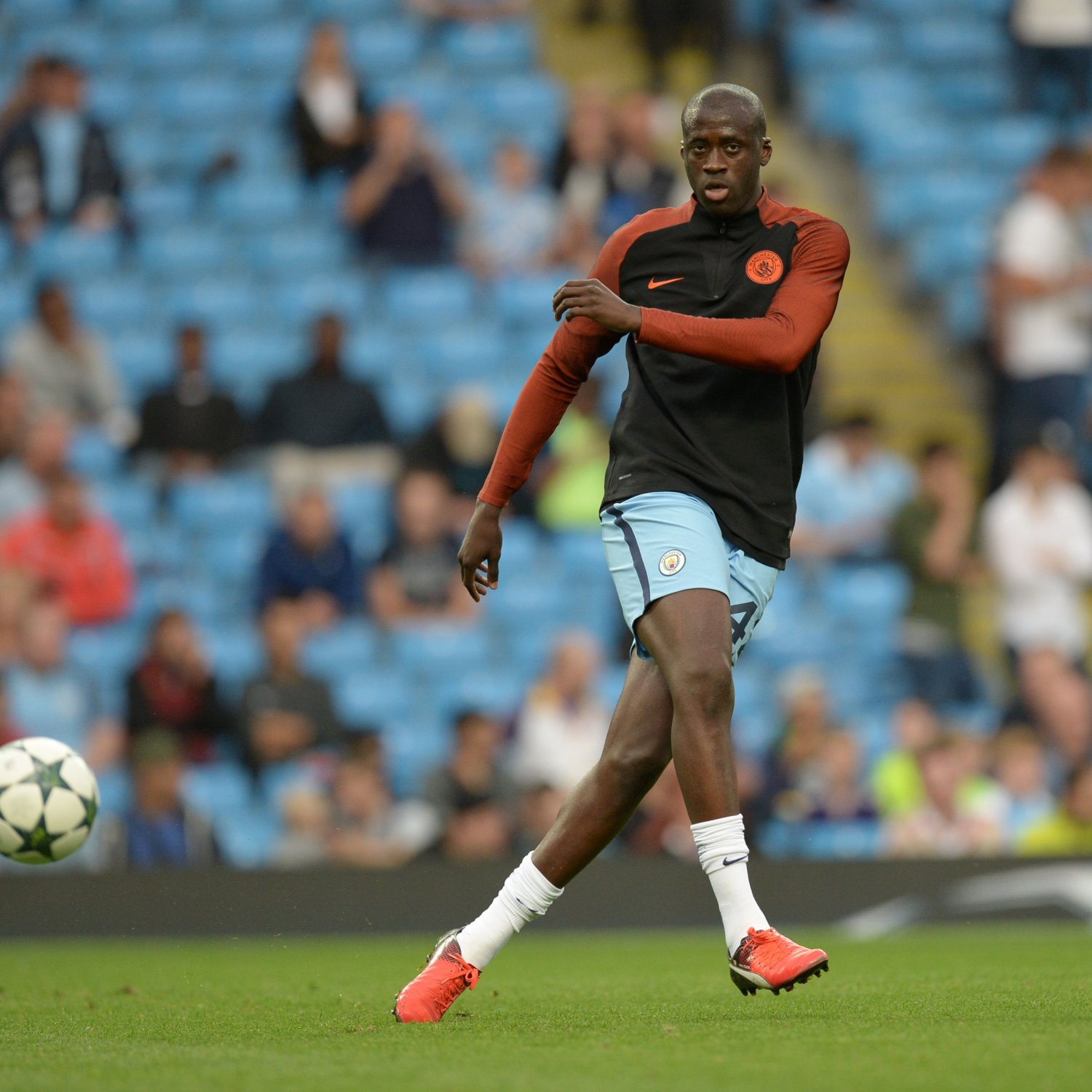Manchester City Transfer News: Yaya Toure Wants Premier League Stay Amid Rumours