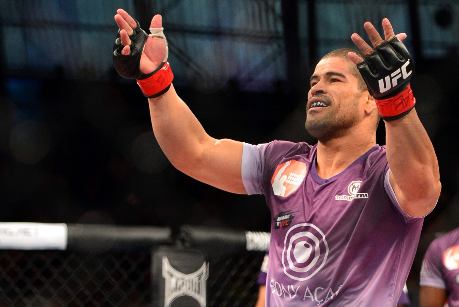 Video Banned UFC Fighter Rousimar Palhares Takes Another KO Loss
