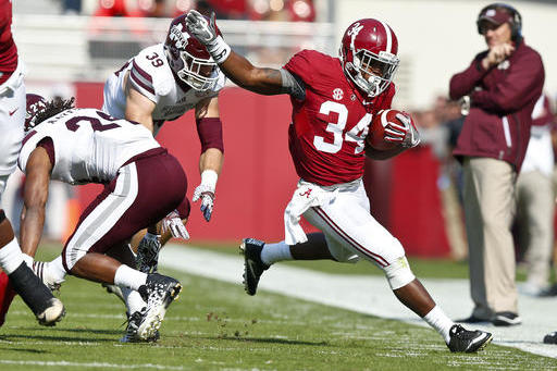 College Football Scores 2016: Key Players from Top 25 Teams' Week 11 Results
