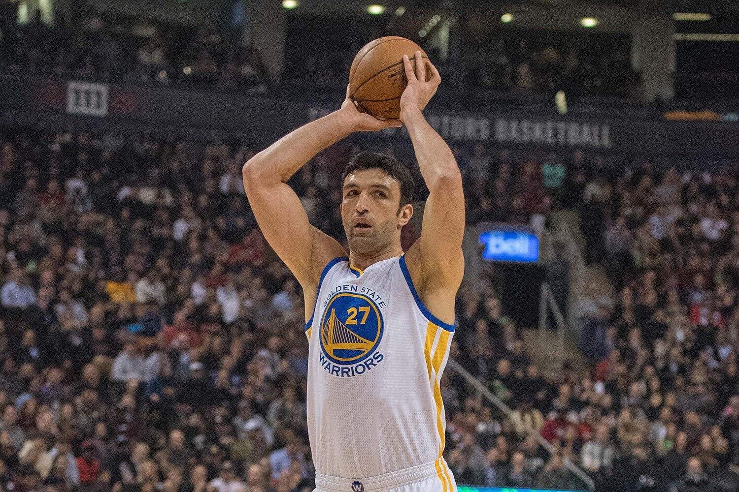 Zaza Pachulia Does Celebration Dance After Landing Jump Shot Bleacher