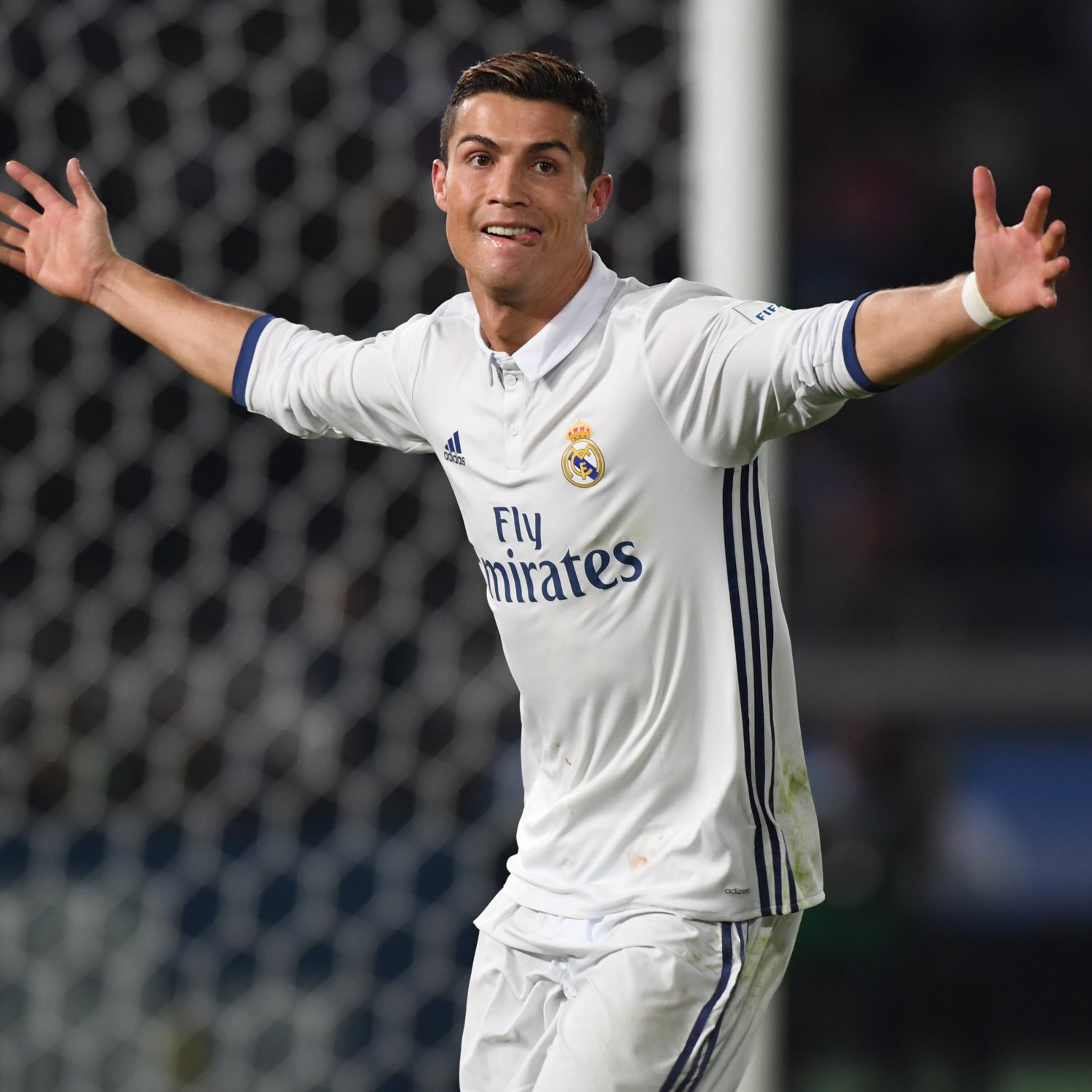 Cristiano Ronaldo's Agent Says Chinese Super League Club ...