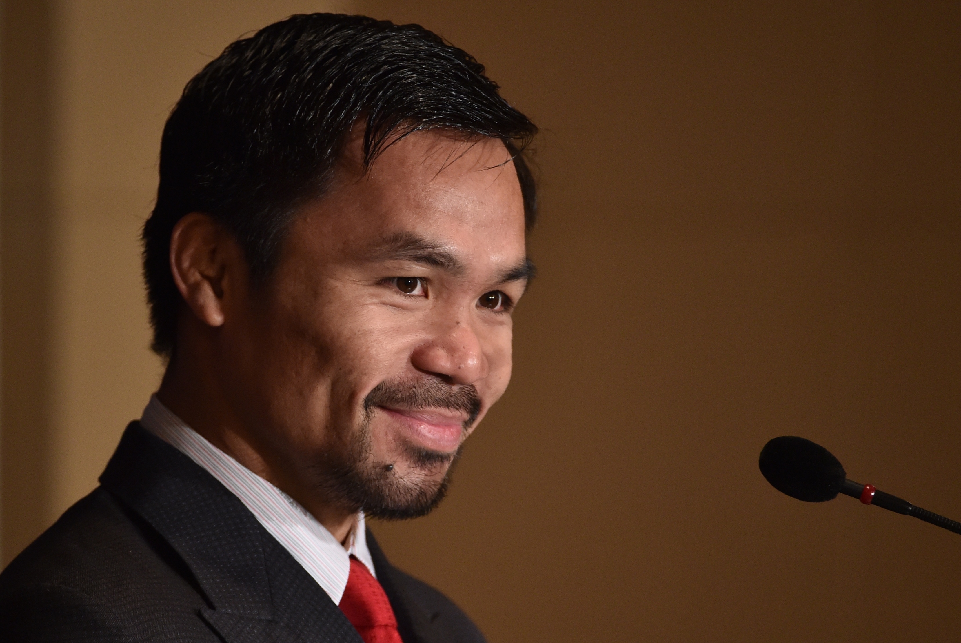 Manny Pacquiao Says He's Willing to Fight Conor McGregor - Bleacher Report