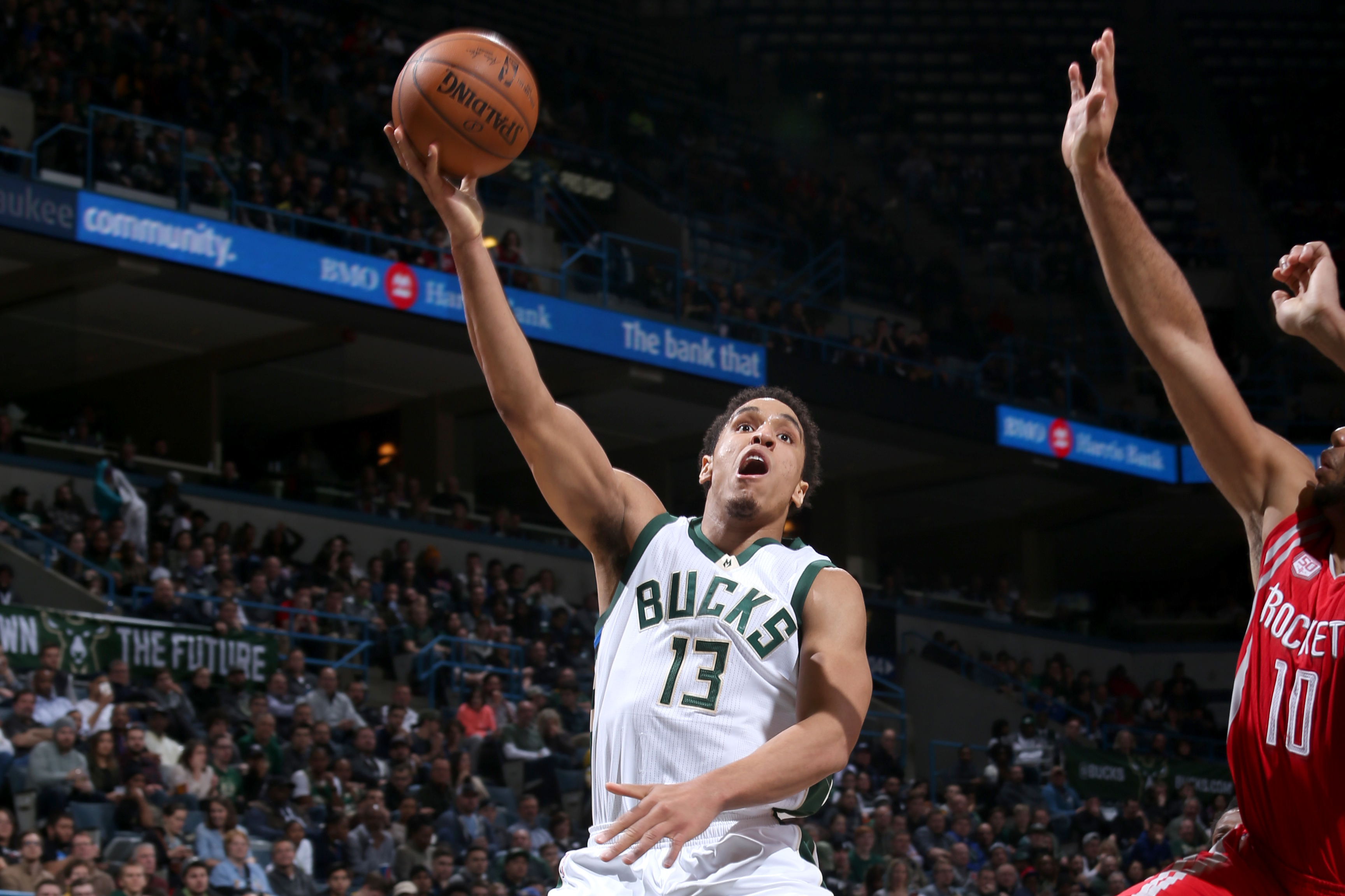 Malcolm Brogdon Posterizes Nerlens Noel