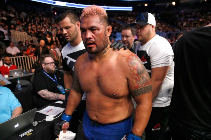 LAS VEGAS, NV - MARCH 04: Mark Hunt of Australia leaves The Octagon after losing a heavyweight bout to Alistair Overeem of the Netherlands during UFC 209 at T-Mobile Arena on March 4, 2017 in Las Vegas, Nevada. (Photo by Steve Marcus/Getty Images)