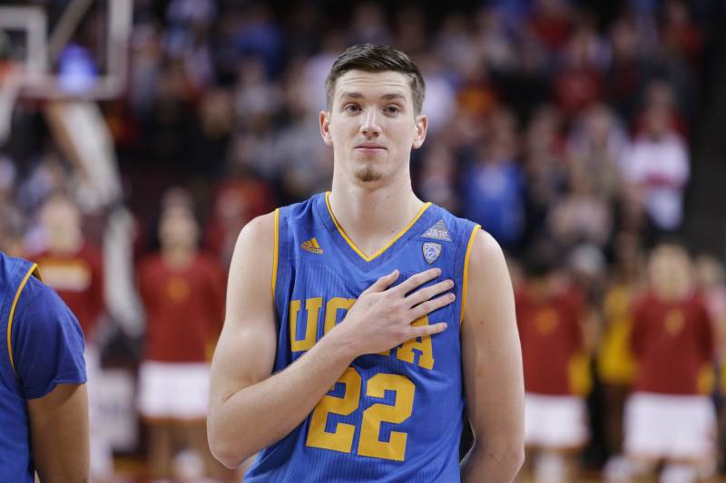 LOS ANGELES, CA - JANUARY 25: TJ Leaf #22 of the UCLA Bruins looks on during the National Anthem before taking on the USC Trojans during a NCAA Pac12 conference college basketball game at Galen Center on January 25, 2017 in Los Angeles, California. (Photo by Leon Bennett/Getty Images)