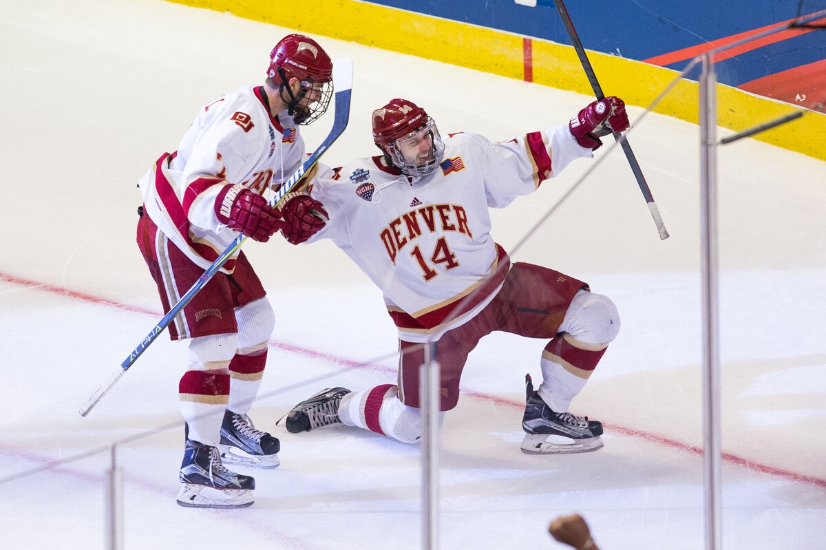 Denver Edges out Minnesota Duluth to Win 2017 NCAA Hockey Championship